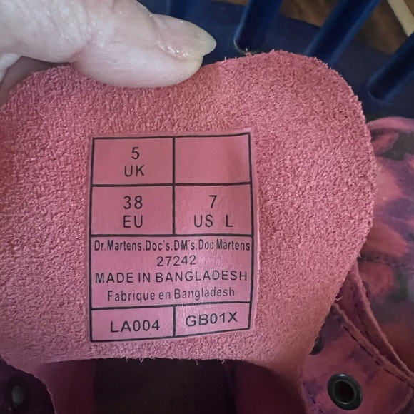 Dr. Martens Pink and Black Combat Boots-never worn - Picture 5 of 5